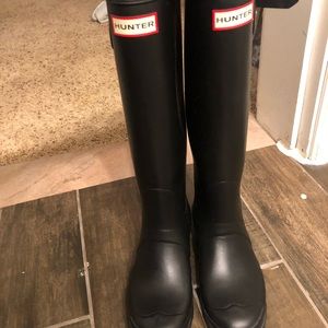 Matte black hunter boots